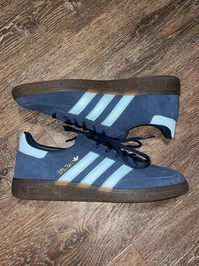 **SOLD** NWOT Adidas Handball Spezial sneakers. Size Men’s 7/ W 8